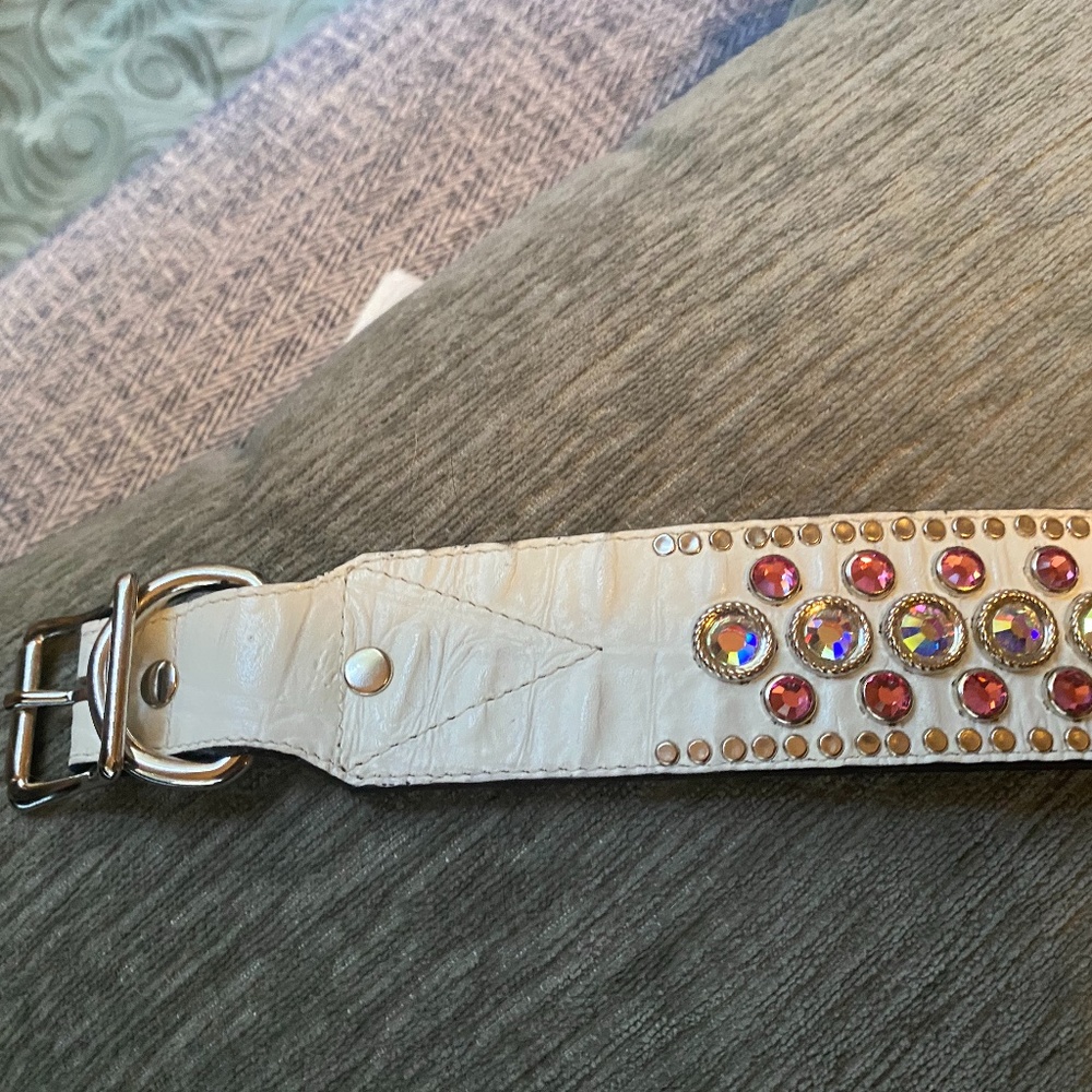 Woof Wear 16" Leather Dog Collar Swaroski Crystals - Picture 5 of 11